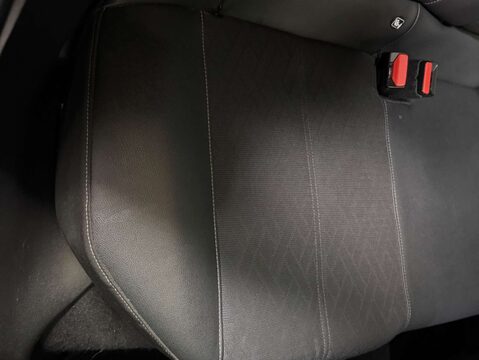 Vauxhall Corsa 1.2 Corsa Elite Nav Premium T 5dr 28