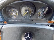 Mercedes-Benz SL Series 280 SL 34