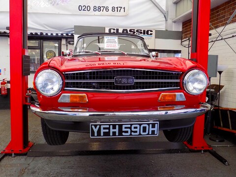 Triumph TR6 150bhp 40