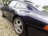 Porsche 911 993 CARRERA 2 14