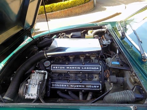 Aston Martin V8 Series 3 61