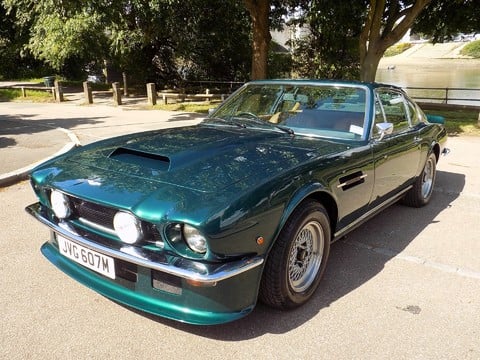 Aston Martin V8 Series 3 66