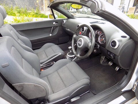 Audi TT ROADSTER 10