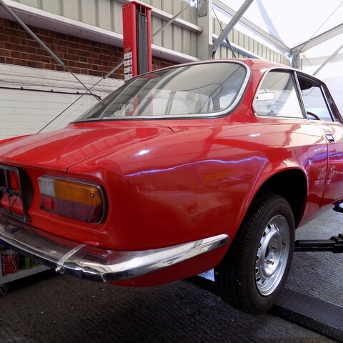 Alfa Romeo GT 2000 GT Veloce 