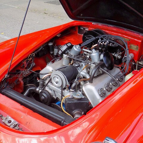 Daimler SP250 Dart