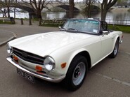 Triumph TR6 125bhp 64