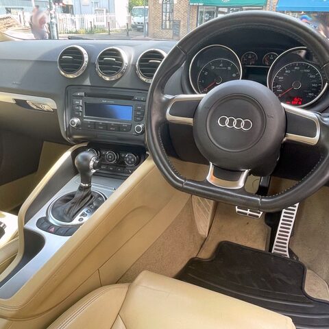 Audi TT 3.2 V6 QUATTRO S TRONIC