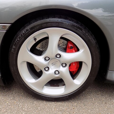 Porsche 911 996 CARRERA 4 S