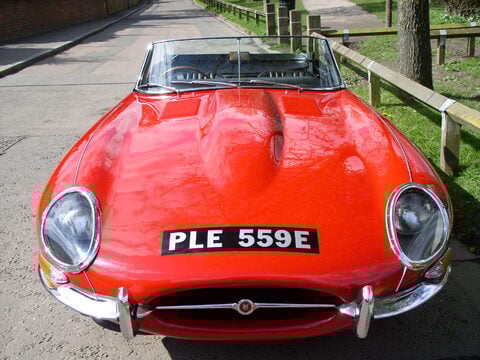 Jaguar E-Type S1½ 4.2 Roadster 76