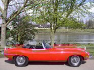 Jaguar E-Type S1½ 4.2 Roadster 65