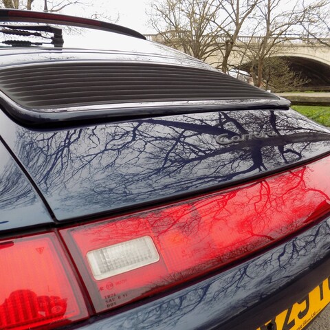 Porsche 911 (993) CARRERA TIPTRONIC S