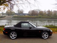 Mazda MX-5 S-VT SPORT 5
