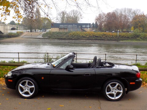 Mazda MX-5 S-VT SPORT 6