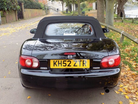 Mazda MX-5 S-VT SPORT 7