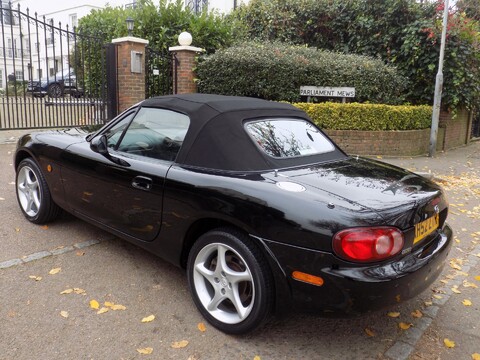 Mazda MX-5 S-VT SPORT 34