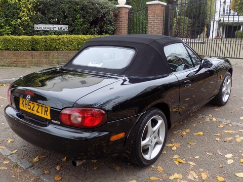 Mazda MX-5 S-VT SPORT 35