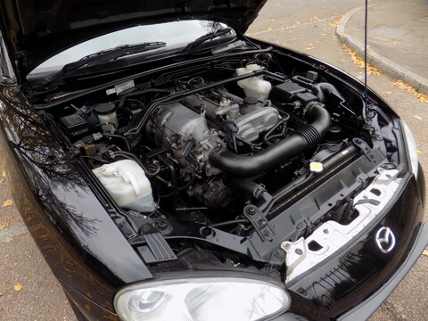 Mazda MX-5 S-VT SPORT 60