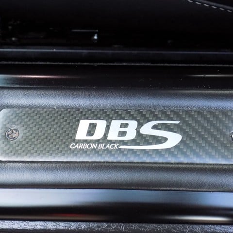 Aston Martin DBS 6.0 V12 Carbon Black Edition 