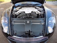 Aston Martin DBS 6.0 V12 Carbon Black Edition 25