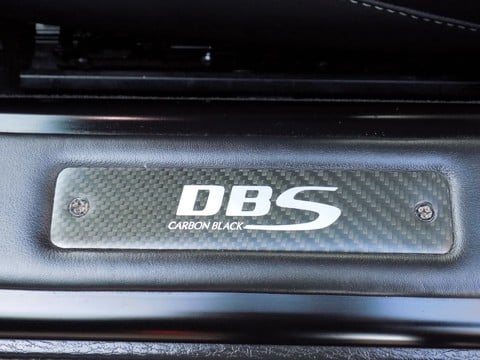 Aston Martin DBS 6.0 V12 Carbon Black Edition 29