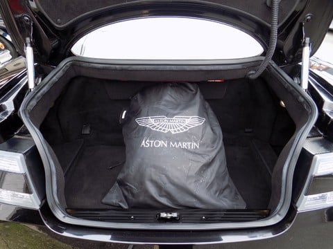Aston Martin DBS 6.0 V12 Carbon Black Edition 59