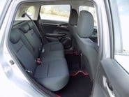 Honda Jazz 1.3 i-VTEC SE Navi 5dr CVT Petrol Hatchback 13