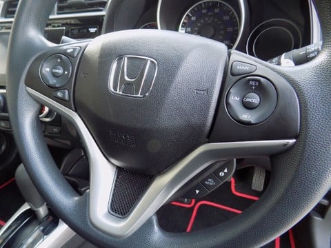 Honda Jazz 1.3 i-VTEC SE Navi 5dr CVT Petrol Hatchback 42