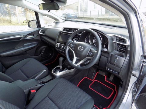 Honda Jazz 1.3 i-VTEC SE Navi 5dr CVT Petrol Hatchback 2