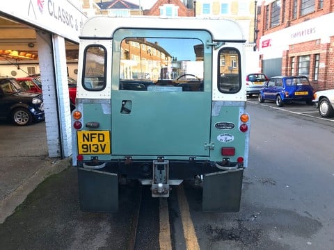 Land Rover 88 Series III 4 CYL 4