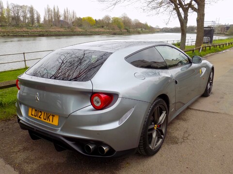 Ferrari FF V12 F1 4