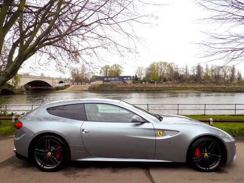 Ferrari FF V12 F1 5