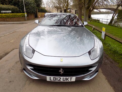 Ferrari FF V12 F1 8