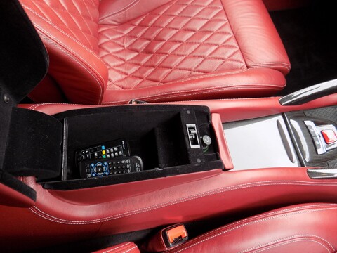 Ferrari FF V12 F1 23