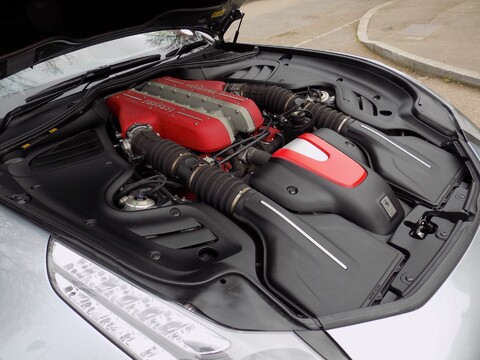 Ferrari FF V12 F1 30
