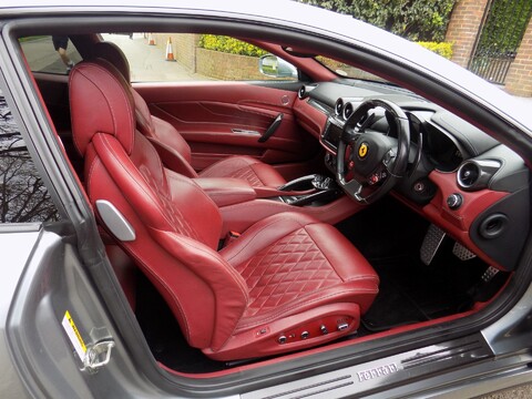 Ferrari FF V12 F1 33