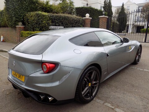 Ferrari FF V12 F1 41