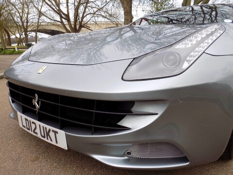 Ferrari FF V12 F1 48