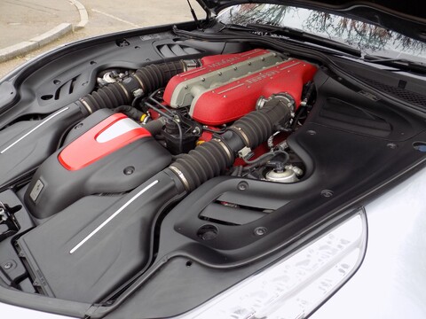 Ferrari FF V12 F1 66