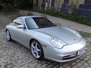 Porsche 911 Carrera 2 25
