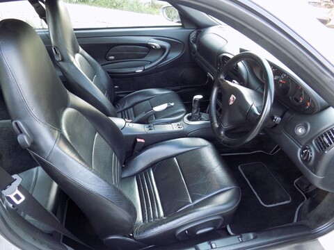 Porsche 911 Carrera 2 43
