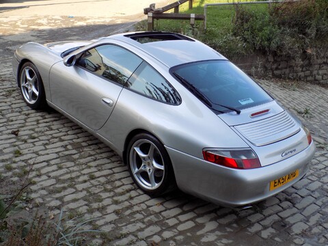 Porsche 911 Carrera 2 50
