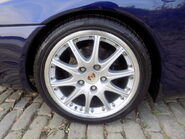 Porsche 911 CARRERA 2 CONVERTIBLE 28