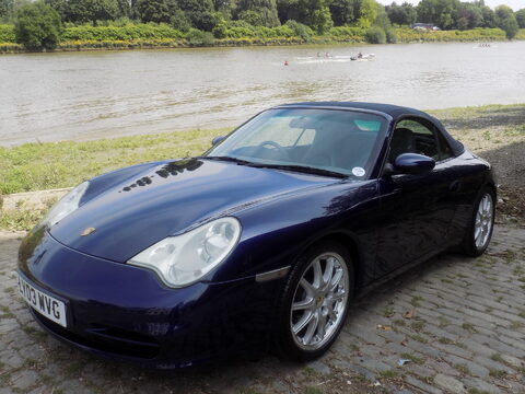 Porsche 911 CARRERA 2 CONVERTIBLE 7