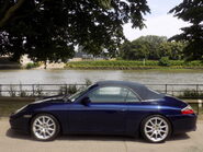 Porsche 911 CARRERA 2 CONVERTIBLE 39