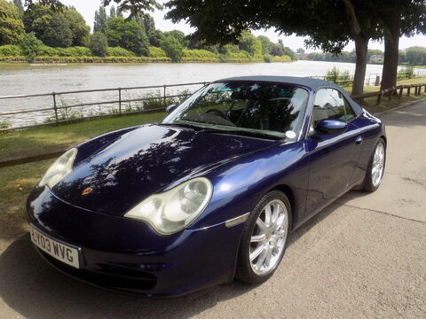 Porsche 911 CARRERA 2 CONVERTIBLE 70