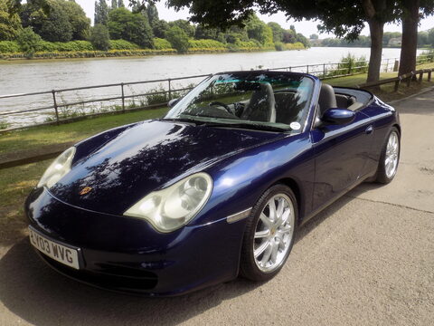 Porsche 911 CARRERA 2 CONVERTIBLE 41