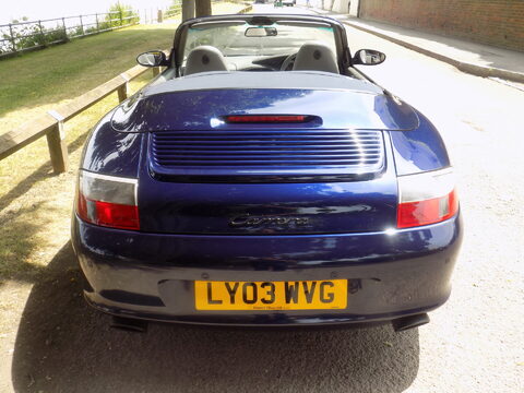 Porsche 911 CARRERA 2 CONVERTIBLE 75