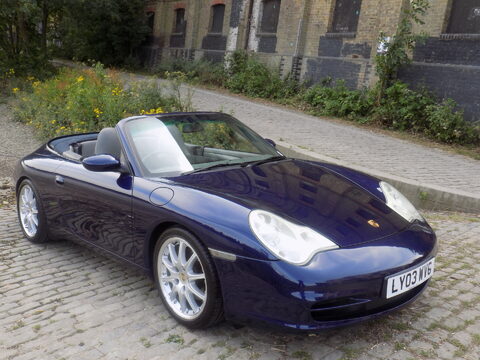 Porsche 911 CARRERA 2 CONVERTIBLE 1