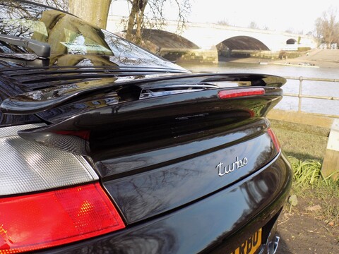 Porsche 911 (996) 3.6 Turbo Tiptronic S 37