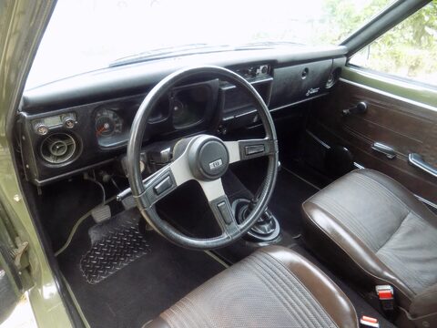 Datsun 510 Bluebird 10